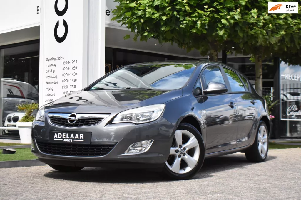 Opel Astra 1.4 Cosmo CRUISE, AIRCO, ELEKTRISCHE RAMEN