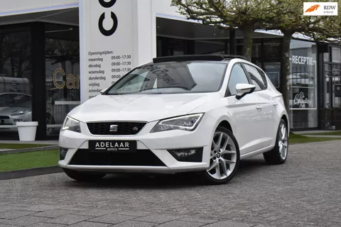 SEAT Leon 1.4 TSI FR PANO, XENON, CRUISE, CLIMA, AMBIENT LIGHT SEAT Leon 1.4 TSI FR PANO, XENON, CRUISE, CLIMA, AMBIENT LIGHT
