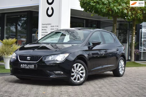 SEAT Leon 1.2 TSI Style PDC, CLIMATRONIC, CRUISE CONTROL SEAT Leon 1.2 TSI Style PDC, CLIMATRONIC, CRUISE CONTROL