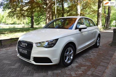 Audi A1 1.2 TFSI STOELVERWARMING, AIRCO, BLUETOOTH Audi A1 1.2 TFSI STOELVERWARMING, AIRCO, BLUETOOTH