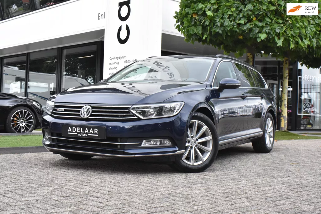 Volkswagen Passat Variant 2.0 TSI Highline 220PK!! APPLE CARPLAY, ELEKTRISCHE STOELEN, CRUISE